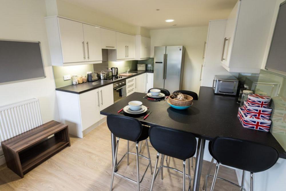 Zeni 5 Bed Apartment In Central Exeter Exteriér fotografie